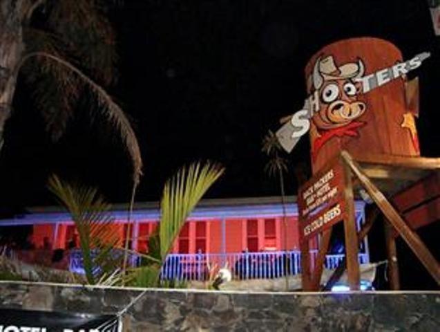 Shooters Saloon Hotel & Cabins Auckland Bagian luar foto