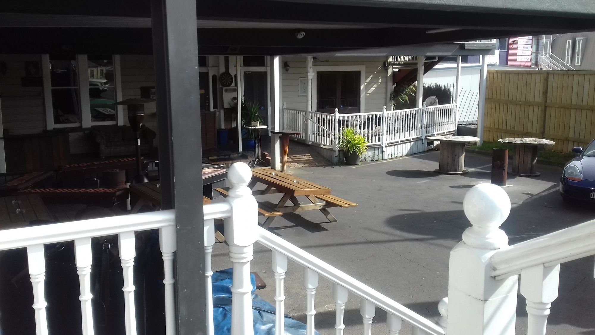 Shooters Saloon Hotel & Cabins Auckland Bagian luar foto