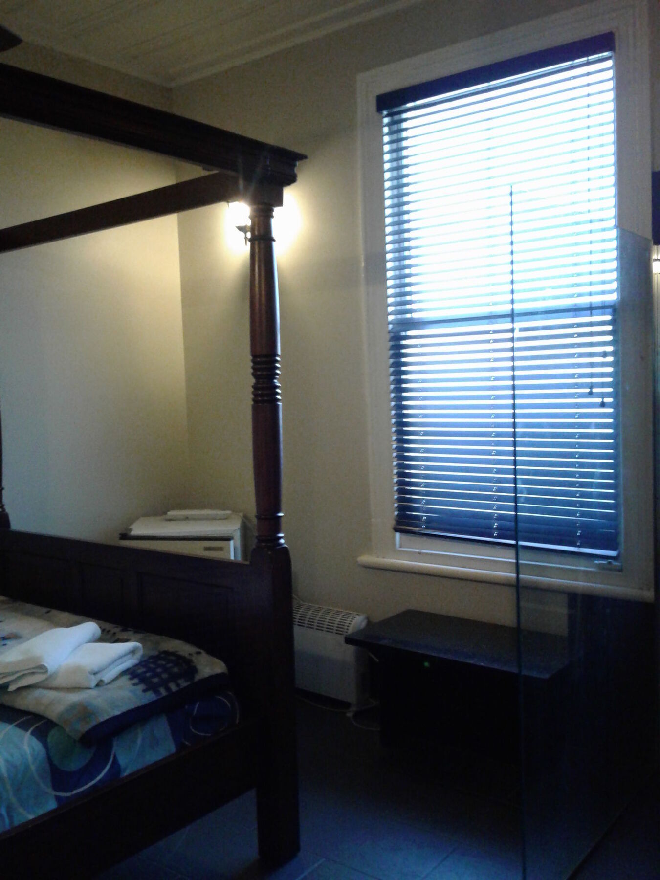 Shooters Saloon Hotel & Cabins Auckland Bagian luar foto