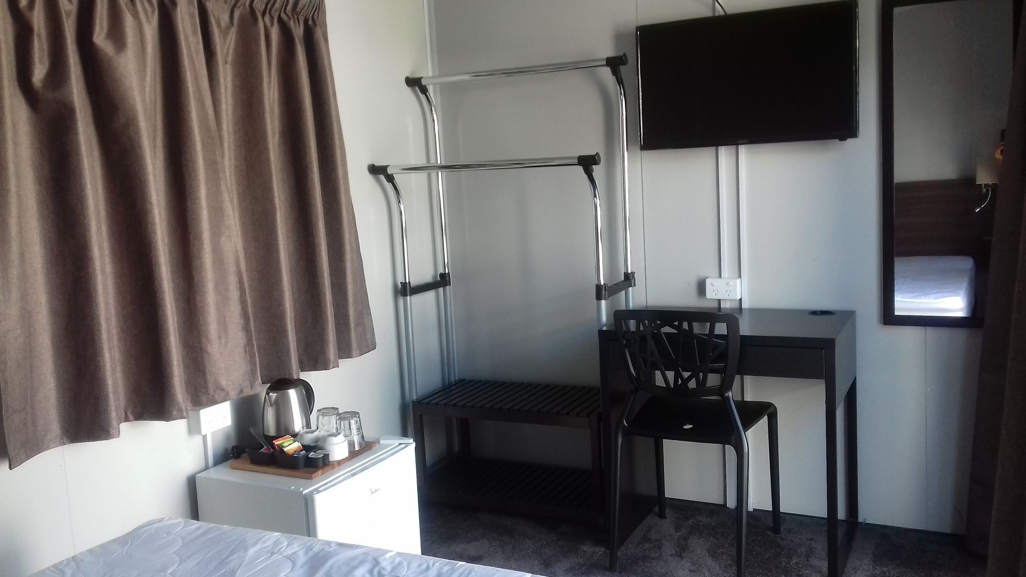 Shooters Saloon Hotel & Cabins Auckland Bagian luar foto